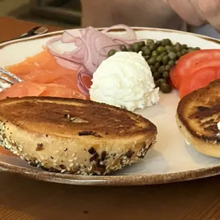 Classic Lox Bagel