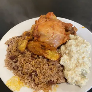 Stewed chicken with rice and beans