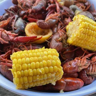 a plate of craw and corn