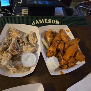 bbq chicken, fried chicken, chicken wings, chicken, bbq wings, fried chicken wings, food, poultry, chicken wings and fried chicken