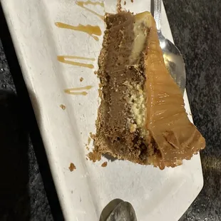 Salted caramel cheesecake