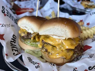 Drake's - Leestown