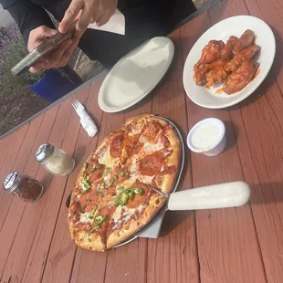 12&quot; Cheese Pizza and wings