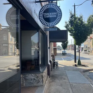 Trackside Taproom