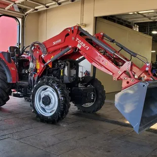 Solis Tractor Getting Ready to go to a new home