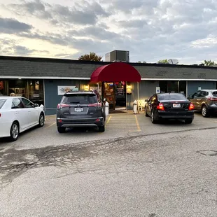 Trader Jack's Riverside Grille