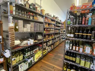 Dean's Mediterreanean Imports