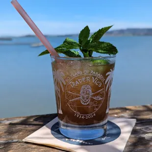 oysters and mussels, drink