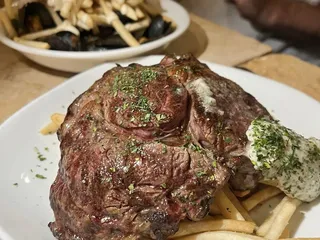 Mua