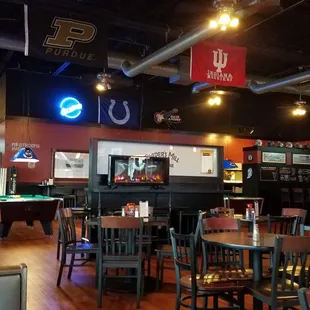 Booths, tables and bar seating