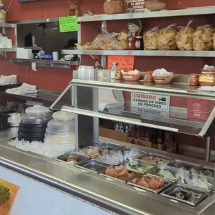 Counter, Menu &amp; Salsa Bar