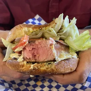 Ahí tuna sandwich
