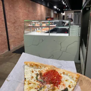 Margarita pizza