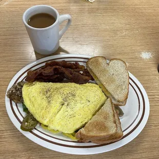 Loaded Omelet at Traditions