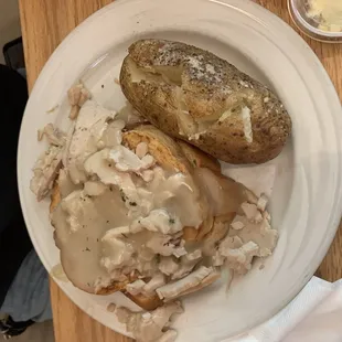 Traditions Restaurant & Bakery