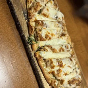 Alfredo Flatbread