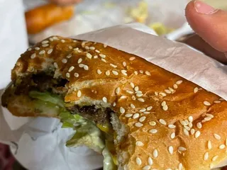 Super Burger Drive In