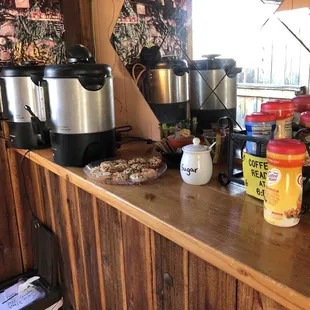 Same coffee and cookies that were there yesterday when we got here. There are no coffee cups anywhere to be found.