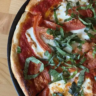 Empire Margherita pizza