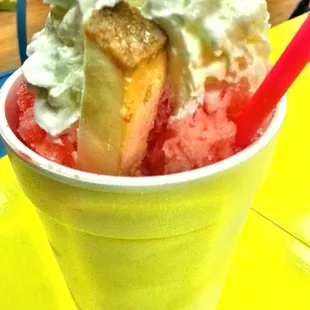 Trashy strawberry shortcake