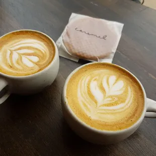 Cutest capps, beautiful latte art and the cup itself