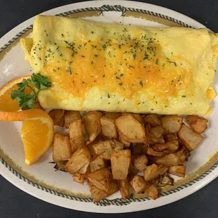 Cheese omelet with home fries