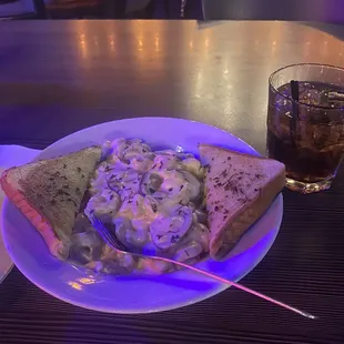 Macaroni and cheese with jalapeños /   House Mac