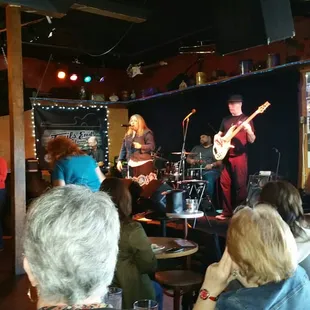 Gospel Sunday live music!