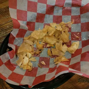 Home made potato chips... addictive!