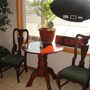 Breakfast Table &amp; Chairs - ate cereal here