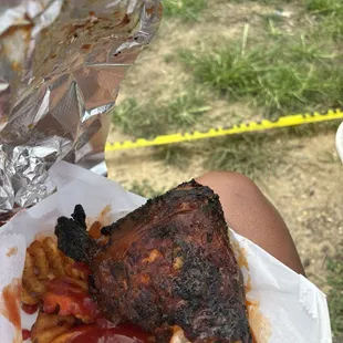 This food was so good I was at the house music festival in 09/01/24 and that chicken and the waffle fries were seasoned perfectly