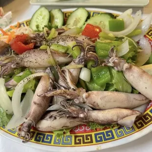 Muc hap nuoc mam gung (steamed squid with ginger sauce)