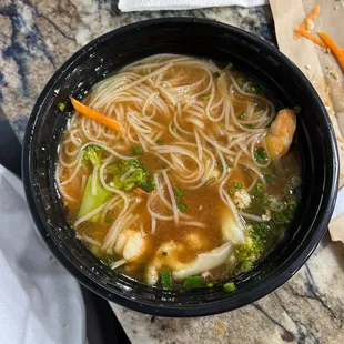P6- Pho Shrimp