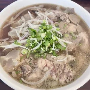 Large Pho Combination Noodle Soup
