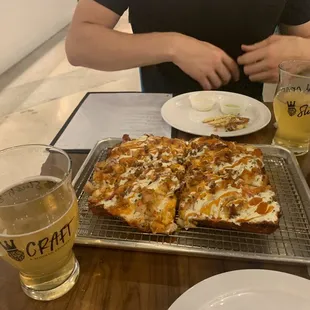 Buffalo pizza, Cider, Mango Cart