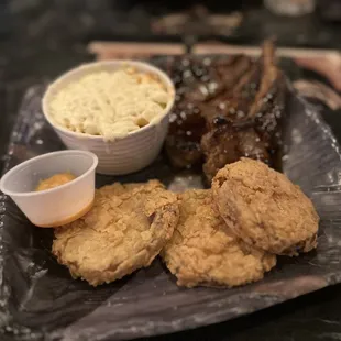 Shawty Lo Lamb Chops with Fried Green Tomatoes and smoked Gouda mac