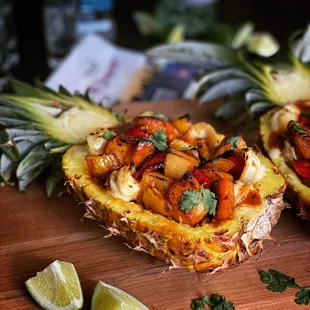 Pineapple Bowl
