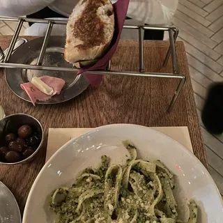 Pesto Pasta