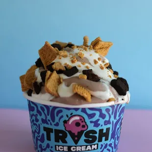 #4: I Think We're Alone Now: chocolate ice cream mixed with Golden Grahams cereal, chocolate brownies and gooey marshmallow topping.