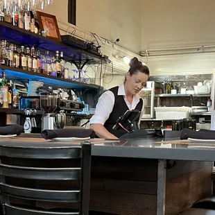 Juliet- mad skills at the bar