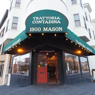 "Leave your problems at the door"