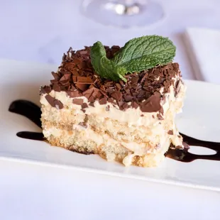 tiramisu dessert