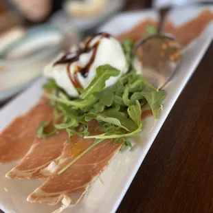 Burrata &amp; Prosciutto