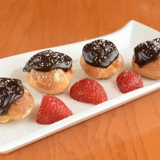 Profiteroles