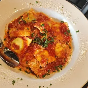 Spinach Ravioli Alfredo