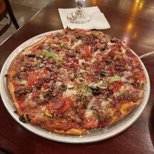 Everything but the kitchen sink 10" pizza