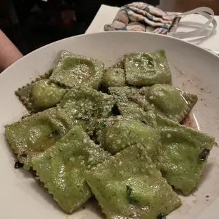 Ravioli Burro e Salvia