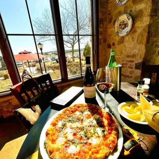 Margherita PIzza ($16) only the best fresh ingredients!