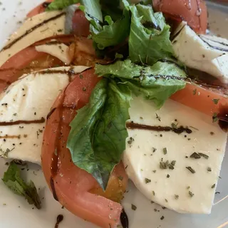Mozzarella Caprese