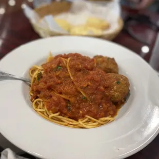 pasta dish, pasta, food